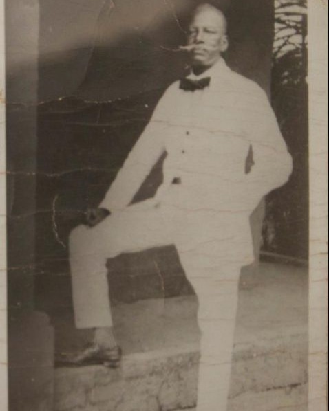 Image gallery marquee